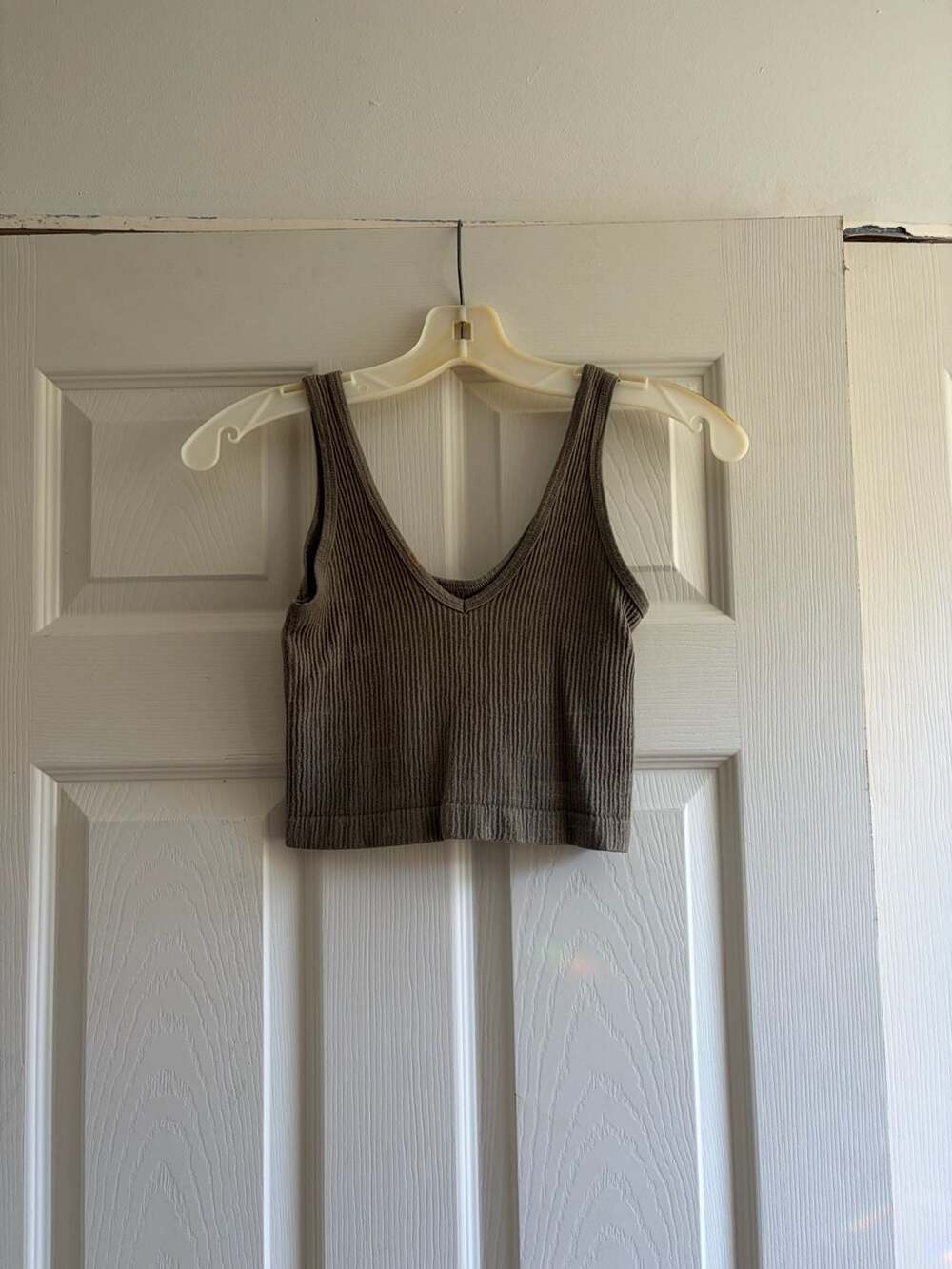 Out From Under Urban Outfitters Ribbed V-Neck Crop Tank Top Brown Size S
